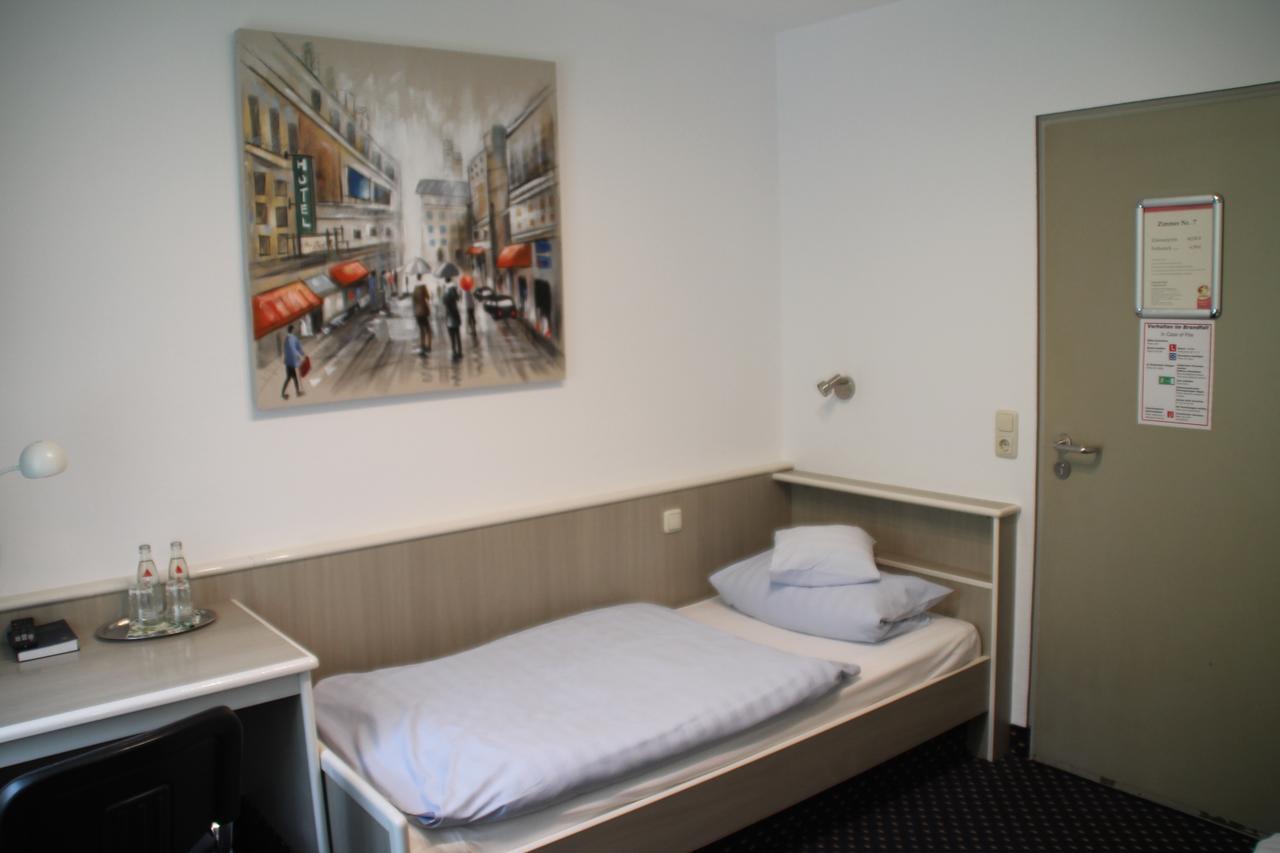 Autobahn Motel Siegerland Ost Siegen Bagian luar foto